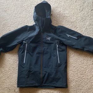 Arc’teryx Sabré Jacket, Size M, NWOT
